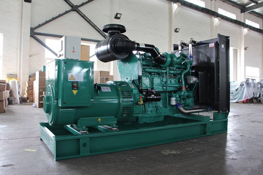 扬中320kw康明斯柴油发电车出租组图片 扬中320kw康明斯柴油发电车出租组图片